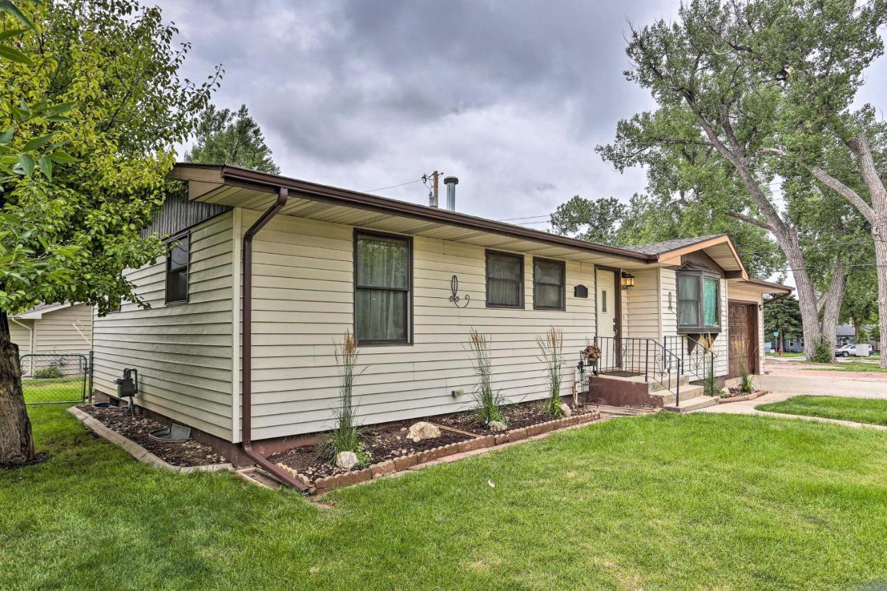 Quiet Rapid City Home - Walk To Canyon Lake Park Exterior photo